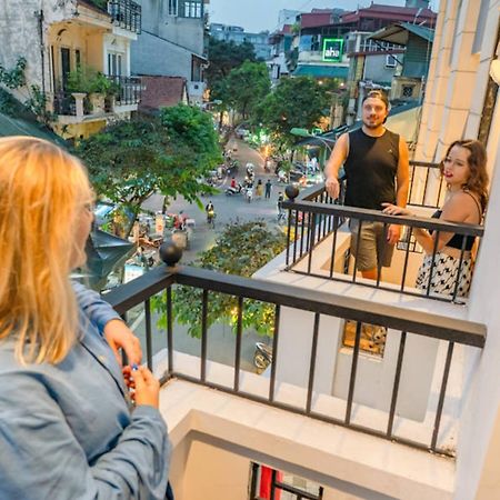 Mad Monkey Hanoi Hostel Luaran gambar