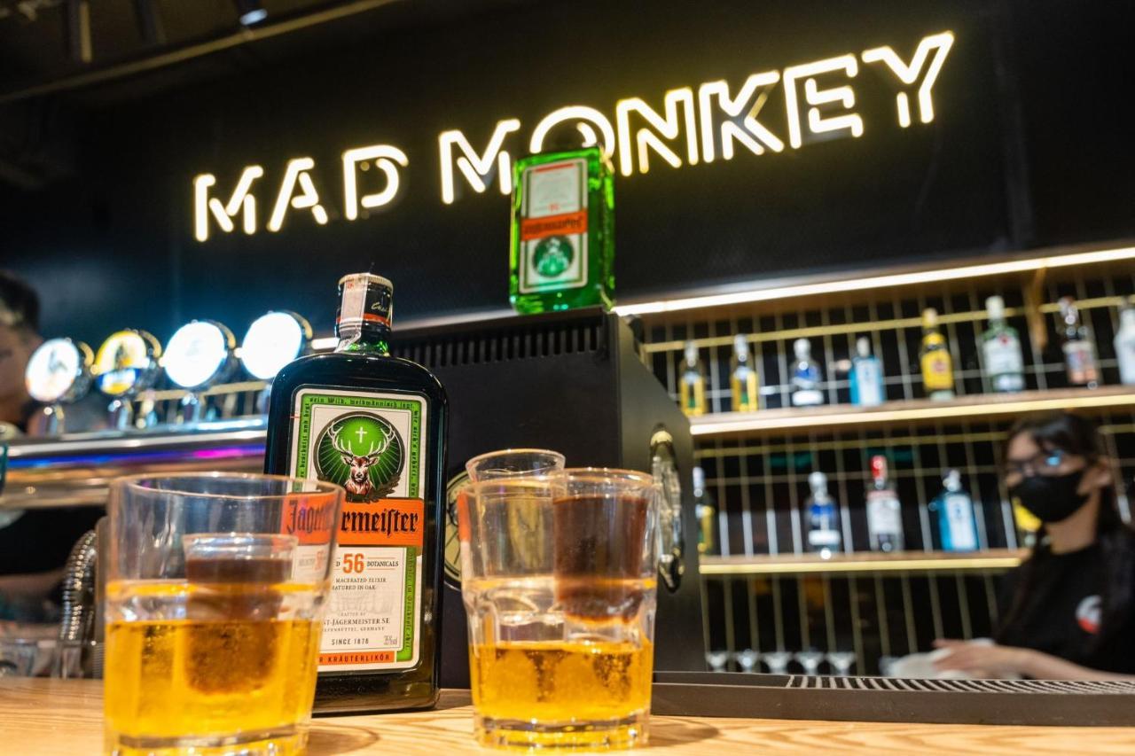 Mad Monkey Hanoi Hostel Luaran gambar